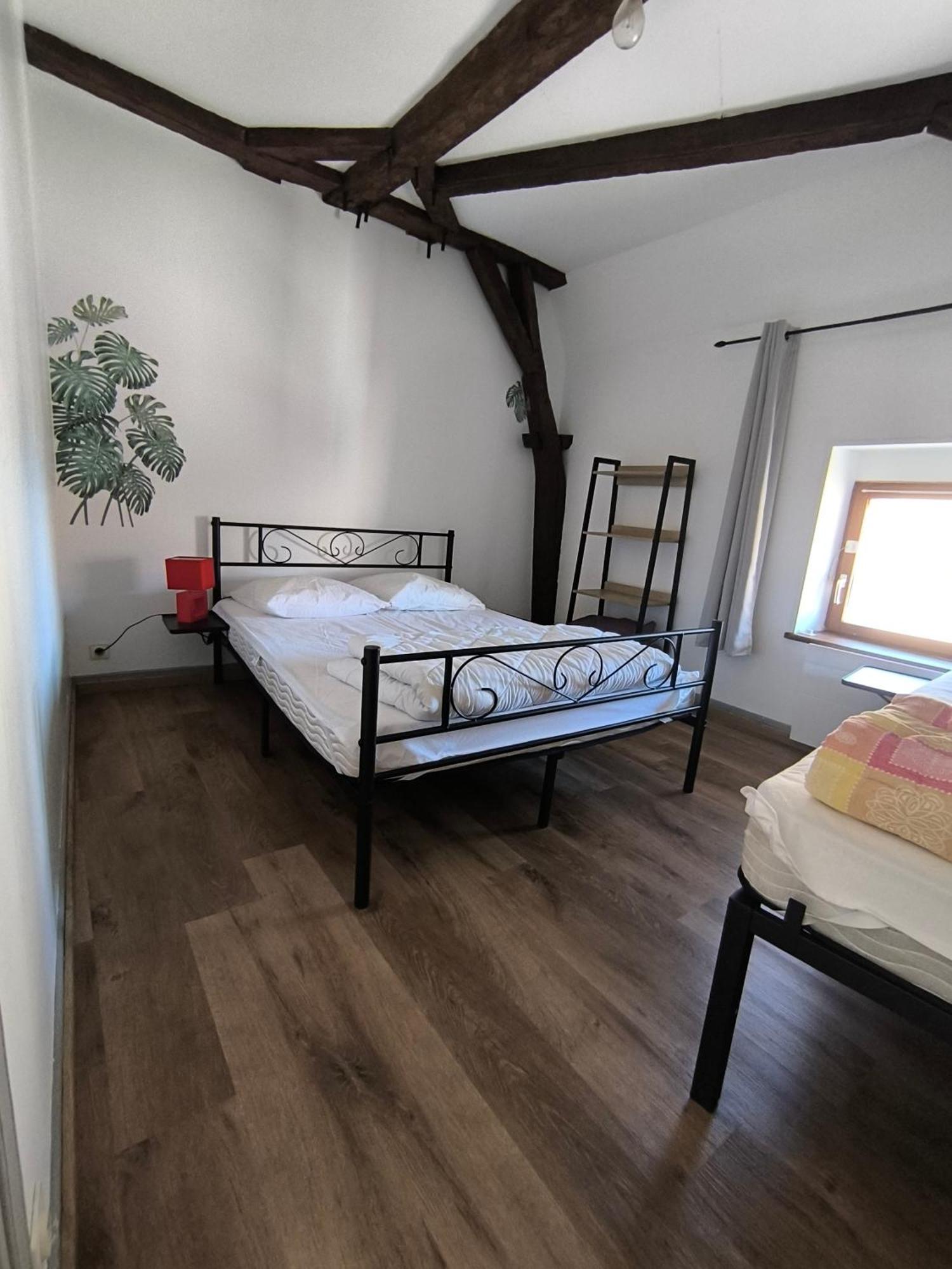 La Bicoque De Saint Gerand Villa Ruang foto
